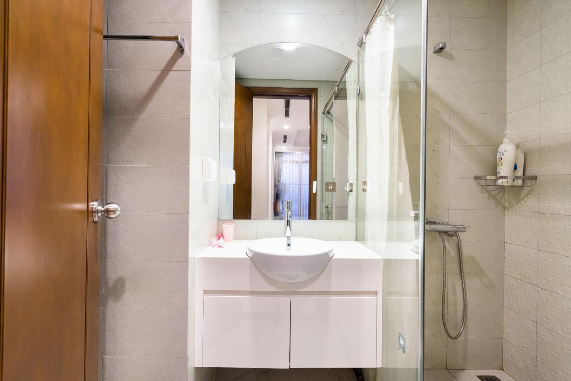 Vinhomes Central Park - Serviced Apartments Rental Ltd Хошимін Екстер'єр фото