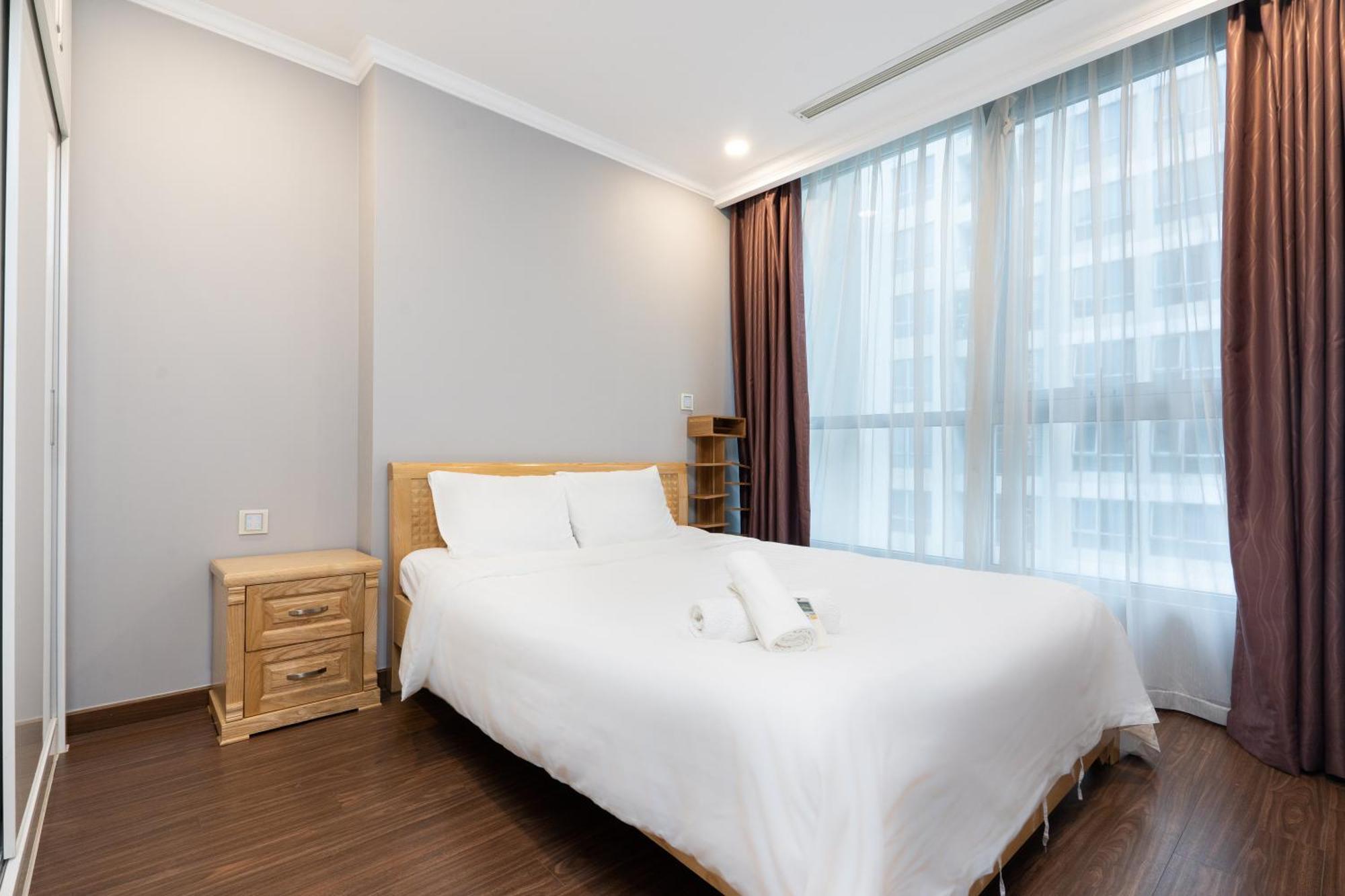 Vinhomes Central Park - Serviced Apartments Rental Ltd Хошимін Екстер'єр фото