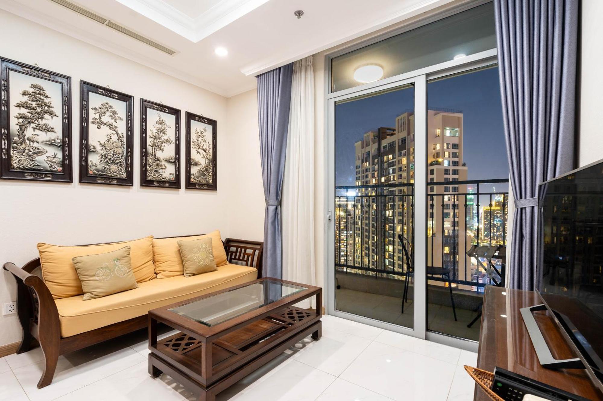 Vinhomes Central Park - Serviced Apartments Rental Ltd Хошимін Екстер'єр фото