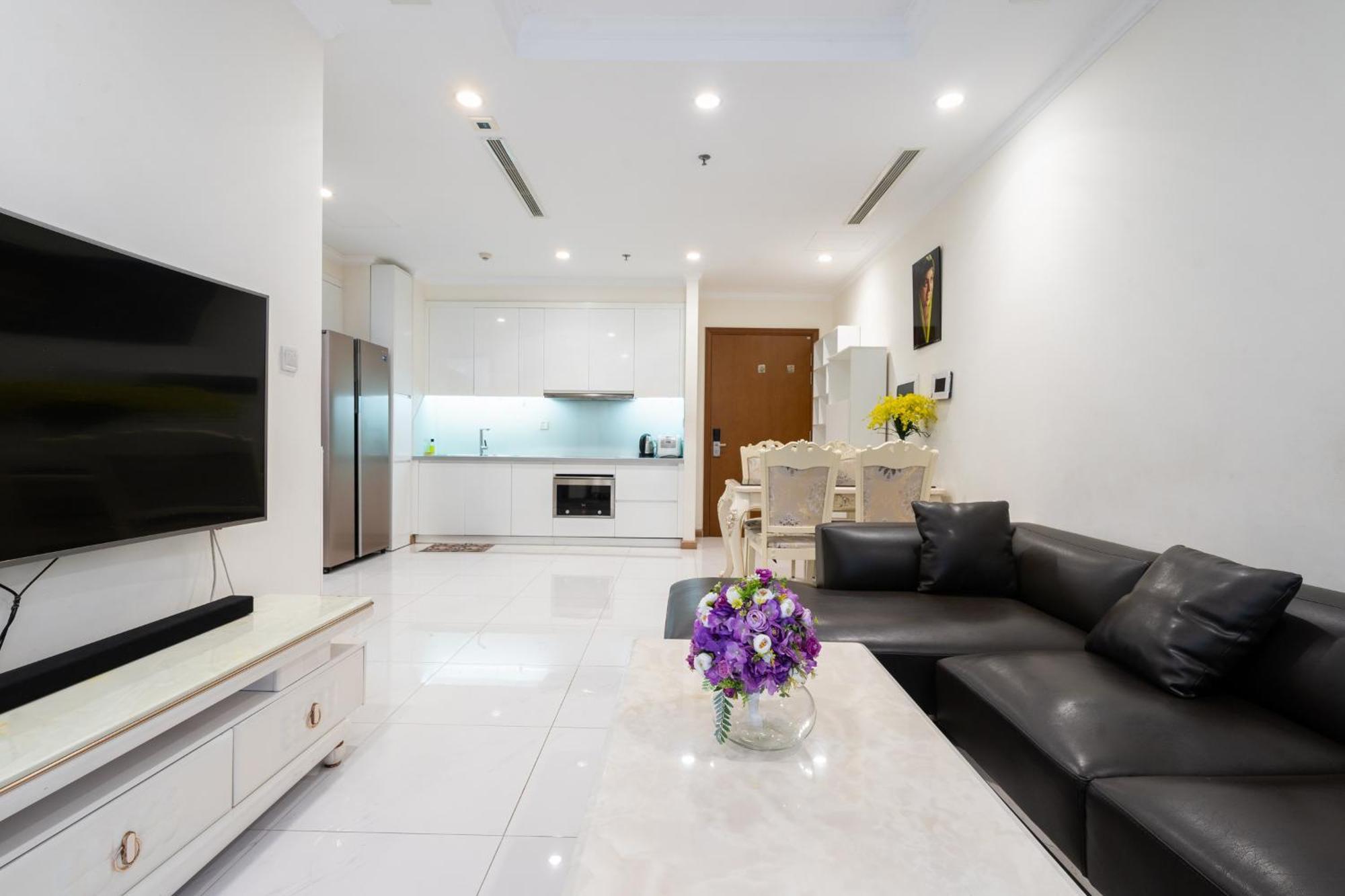 Vinhomes Central Park - Serviced Apartments Rental Ltd Хошимін Екстер'єр фото
